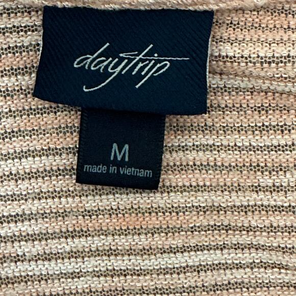 Daytrip Striped Dolman Sleeve Top Womens M Pink V-Neck Slouchy Casual Minimalist - Picture 5 of 6